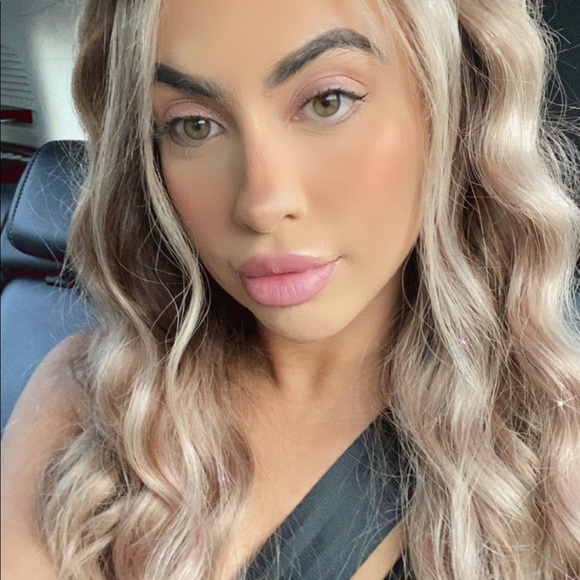 MEET THE POSHER - Picture 1 of 1